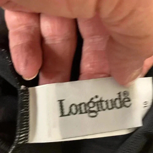 Longitude NWT one piece bathing suit  black/gray/gold size 10 - Picture 9 of 10